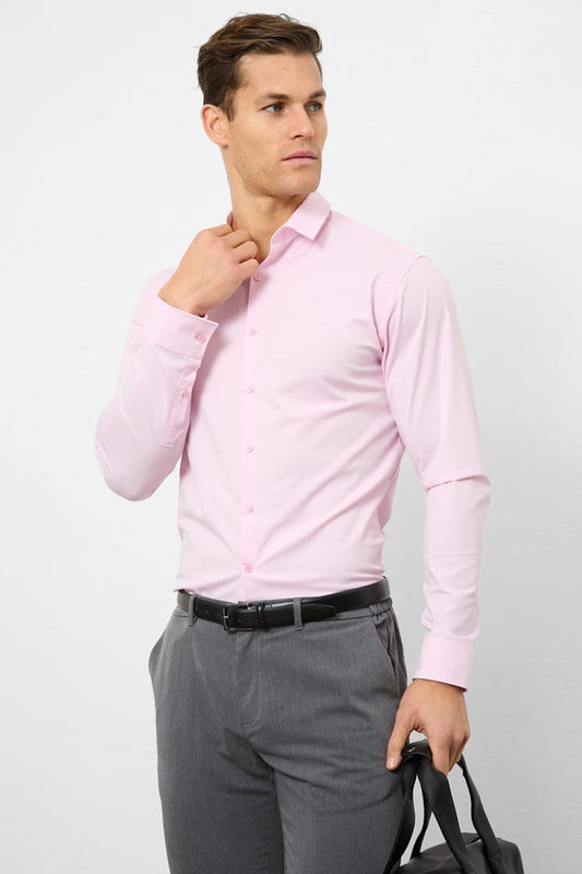 Athletic Fit Dress Shirt in Pink